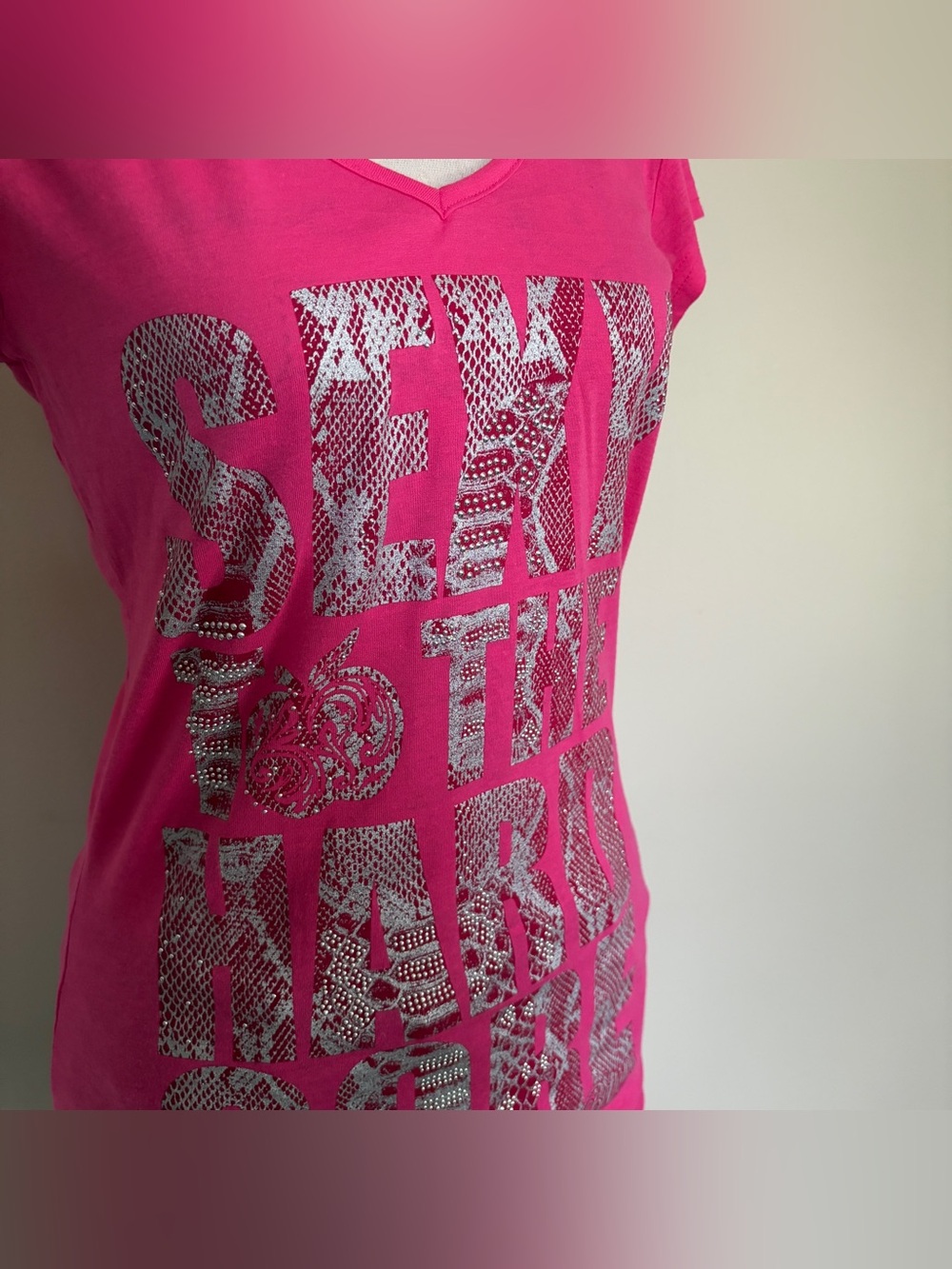 Y2K apple bottoms mcbling pink graphic short sleeve baby tee - Picture 4 of 13